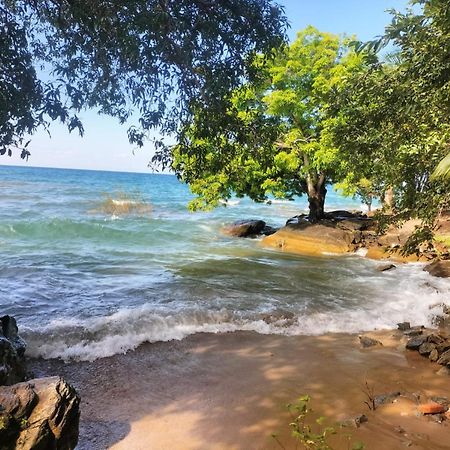 Soul Rebel Lodge & Backpackers Nkhata Bay Екстериор снимка
