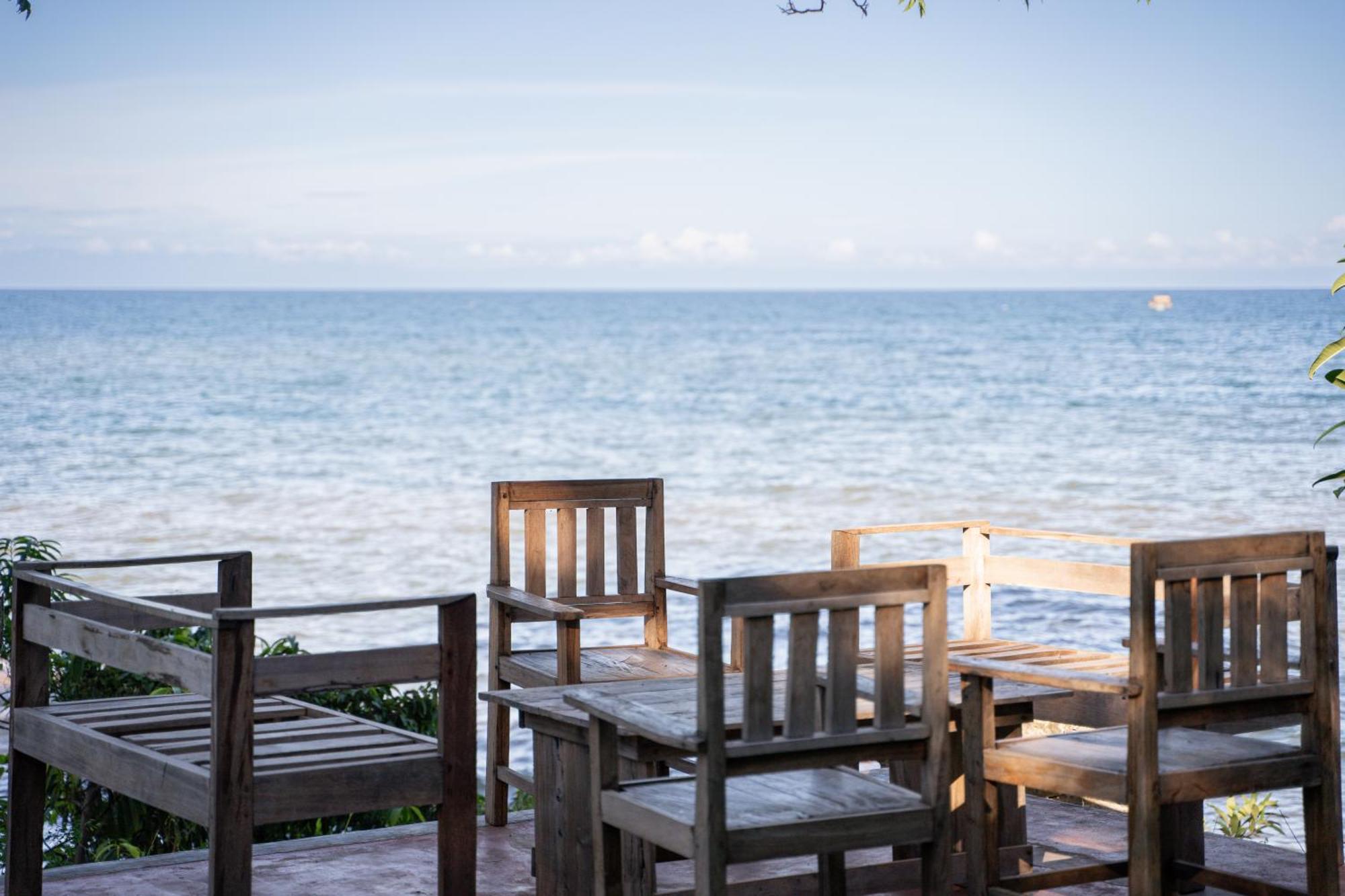 Soul Rebel Lodge & Backpackers Nkhata Bay Екстериор снимка