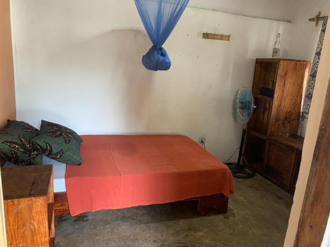 Soul Rebel Lodge & Backpackers Nkhata Bay Екстериор снимка